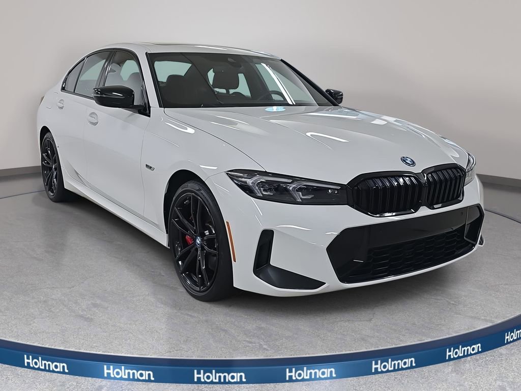 Certified 2023 BMW 330e xDrive w/ M Sport Package image 4