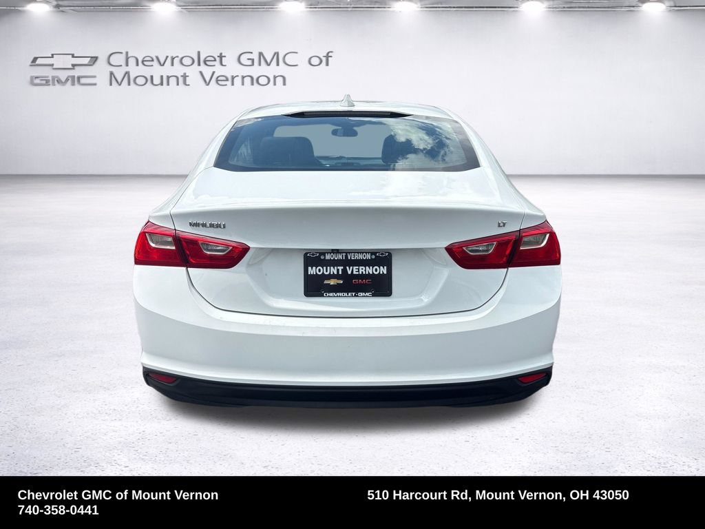 Used 2018 Chevrolet Malibu LT FWD image 4