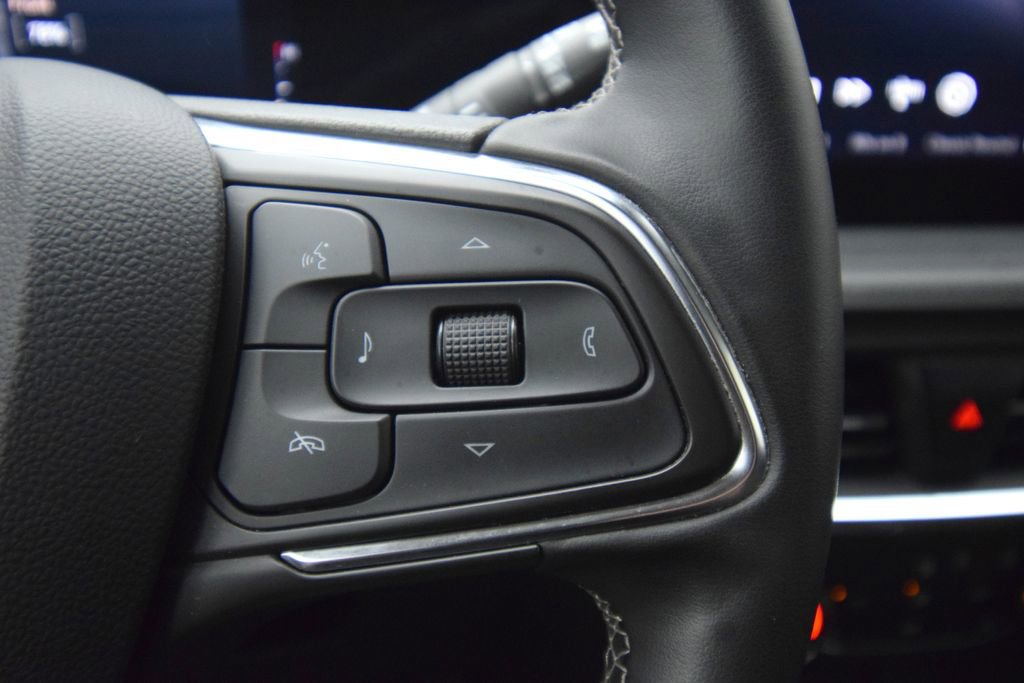 Used 2024 Buick Encore GX Preferred w/ Comfort Package FWD image 31