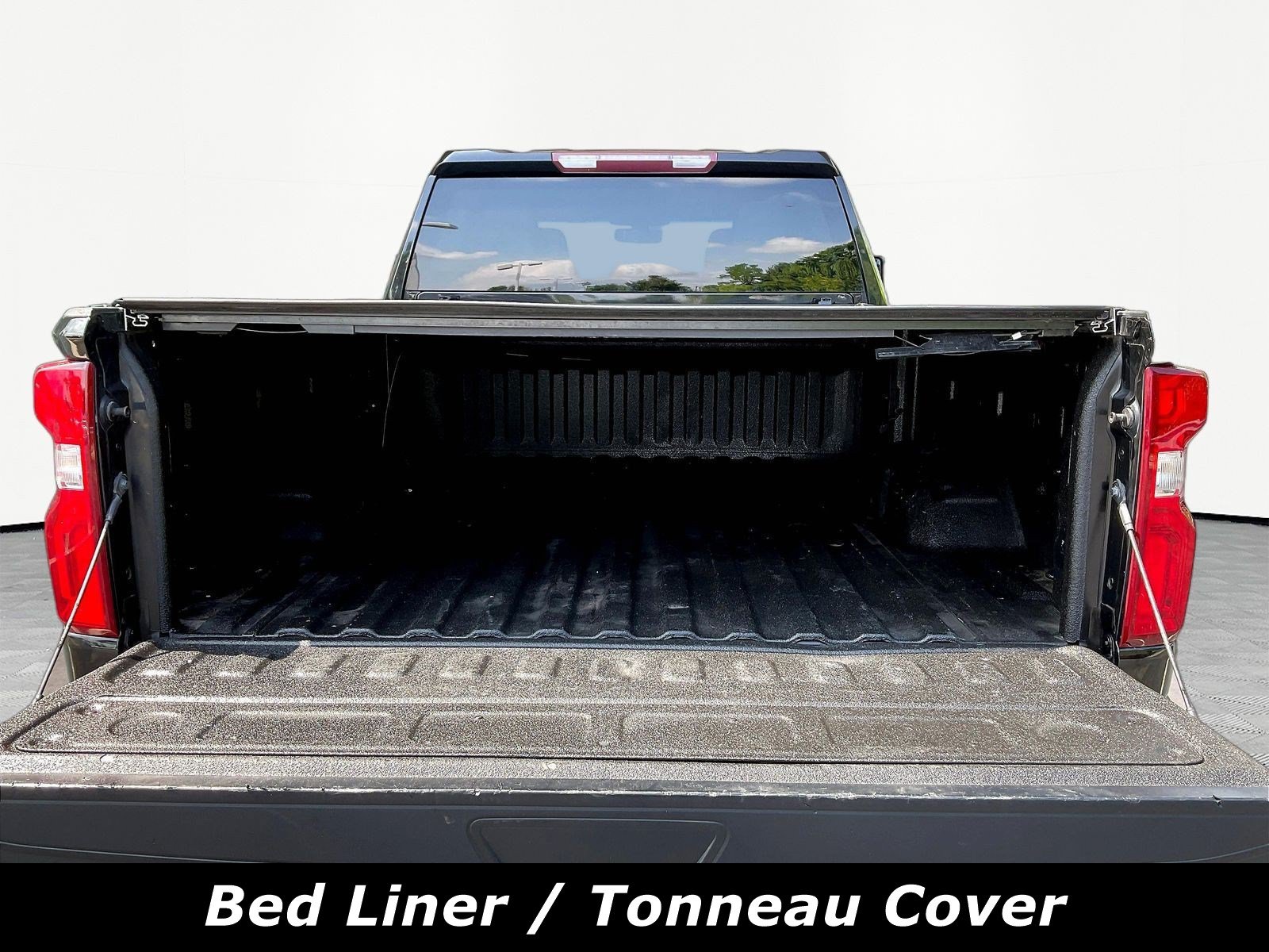 Used 2021 Chevrolet Silverado 2500 LTZ AWD/4WD image 7