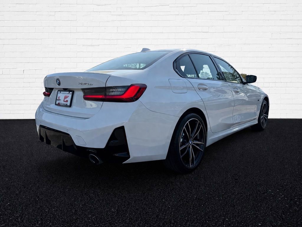 Used 2023 BMW 330e w/ M Sport Package image 4