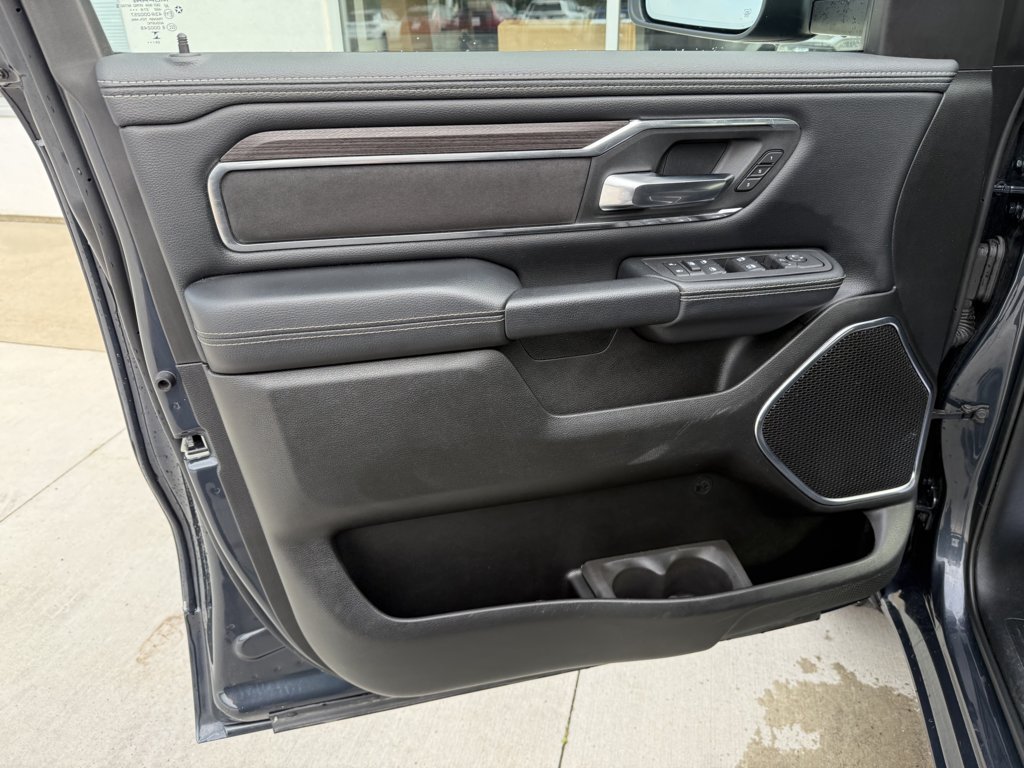 Used 2026 RAM 1500 Laramie AWD/4WD image 17