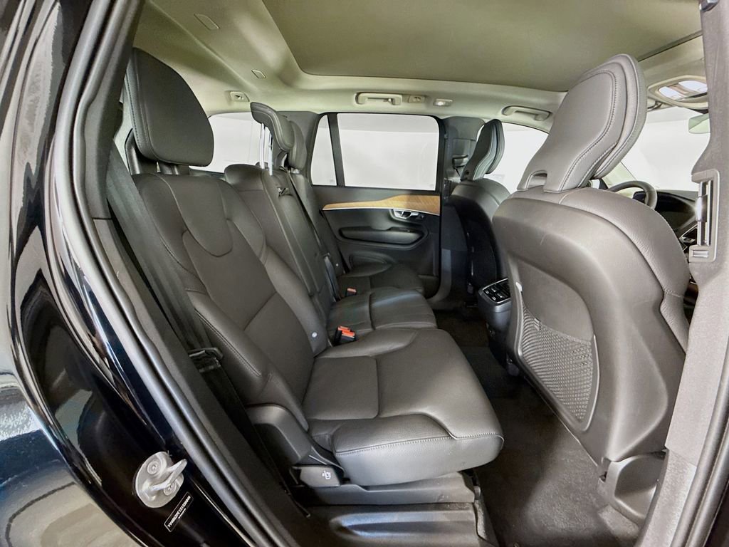 Certified 2025 Volvo XC90 B6 Plus AWD/4WD image 29