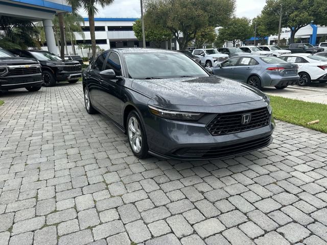 Used 2023 Honda Accord LX image 17