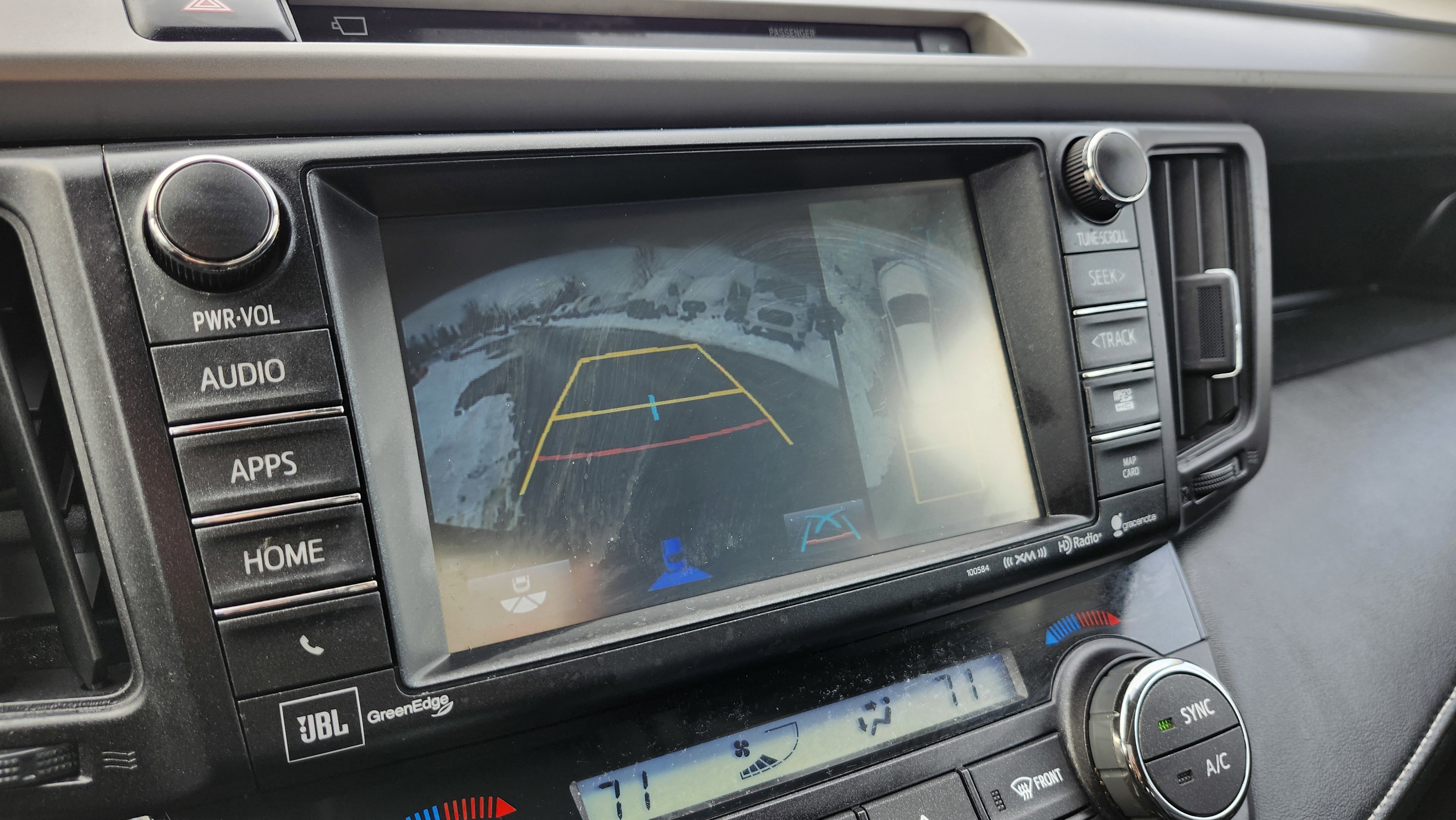 Used 2016 Toyota RAV4 Limited w/ Advanced Technology Package image 4