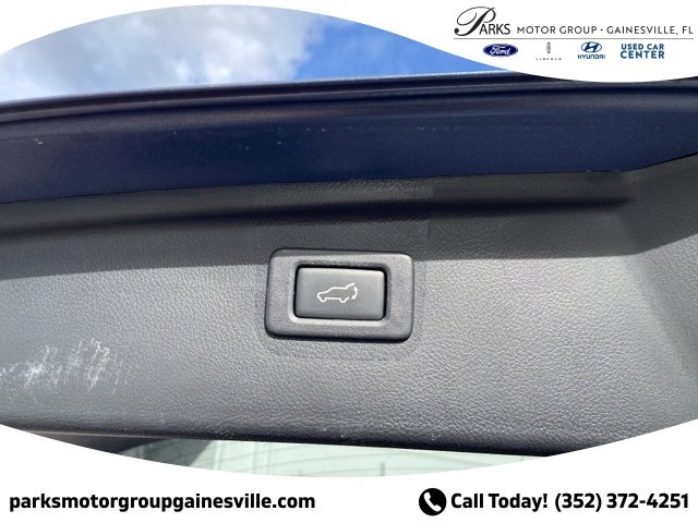 Used 2017 Subaru Outback 2.5i Limited image 15