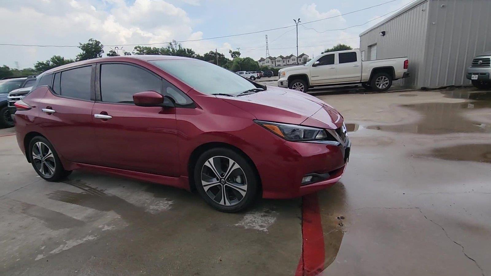Used 2022 Nissan Leaf SV FWD image 30