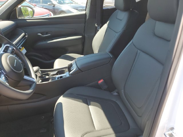 New 2027 Hyundai Santa Cruz SE AWD/4WD image 17