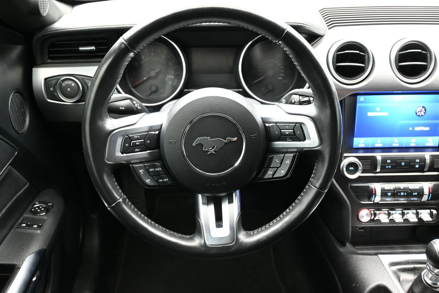 Used 2020 Ford Mustang GT w/ Equipment Group 301A RWD image 15