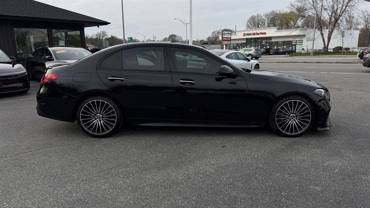Used 2023 Mercedes-Benz C 300 4MATIC Sedan image 17