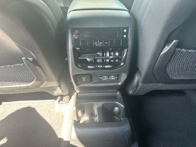Certified 2023 Jeep Grand Cherokee L Laredo AWD/4WD image 23