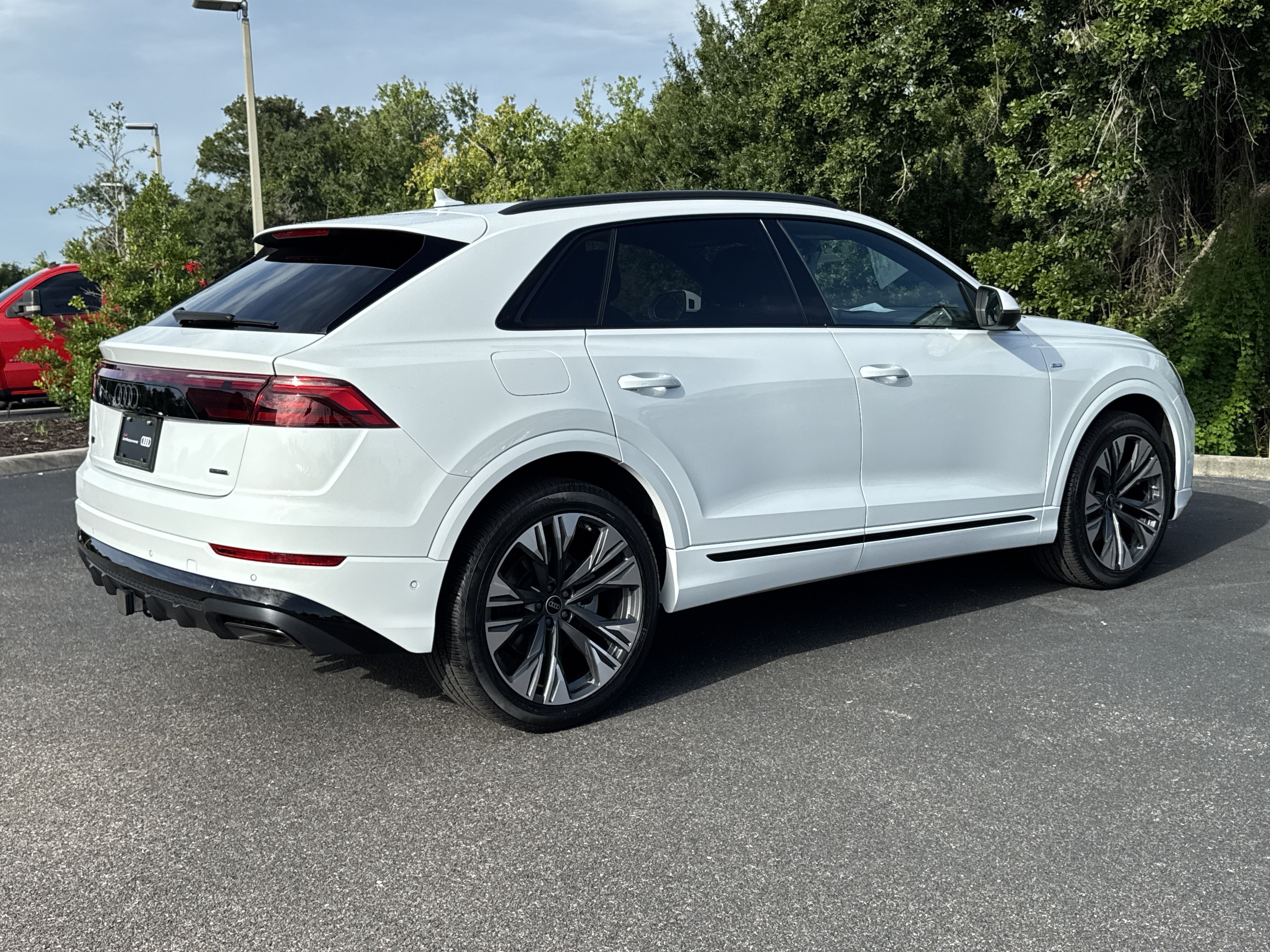 Certified 2026 Audi Q8 Premium Plus w/ Premium Plus Package AWD/4WD image 4