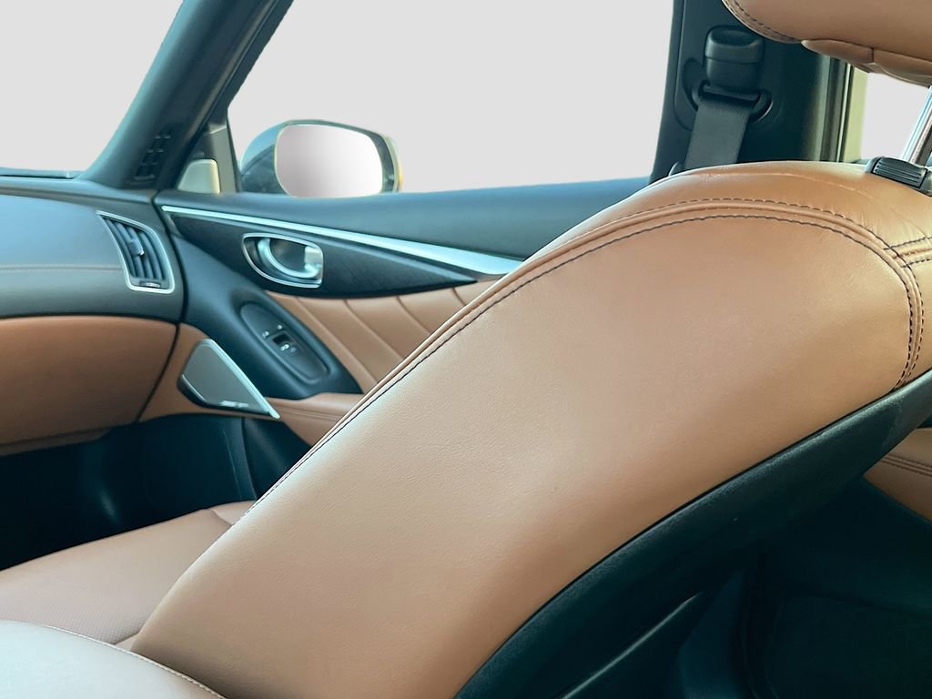 Used 2024 INFINITI Q50 Sensory image 25