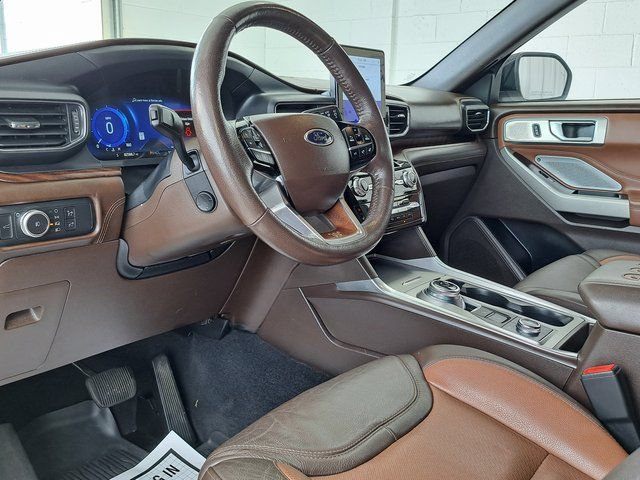 Used 2022 Ford Explorer King Ranch w/ Premium Technology Package AWD/4WD image 8