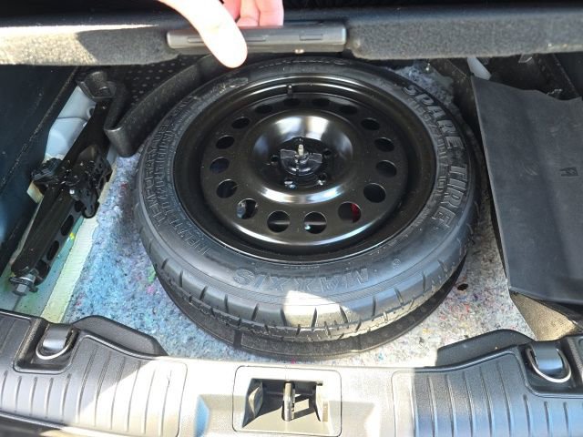 Used 2023 Ford Escape Platinum w/ Class II Trailer Tow Package image 37