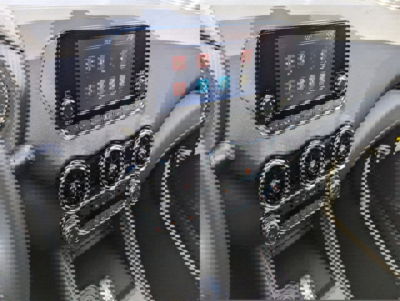 New 2025 Nissan Sentra S image 15