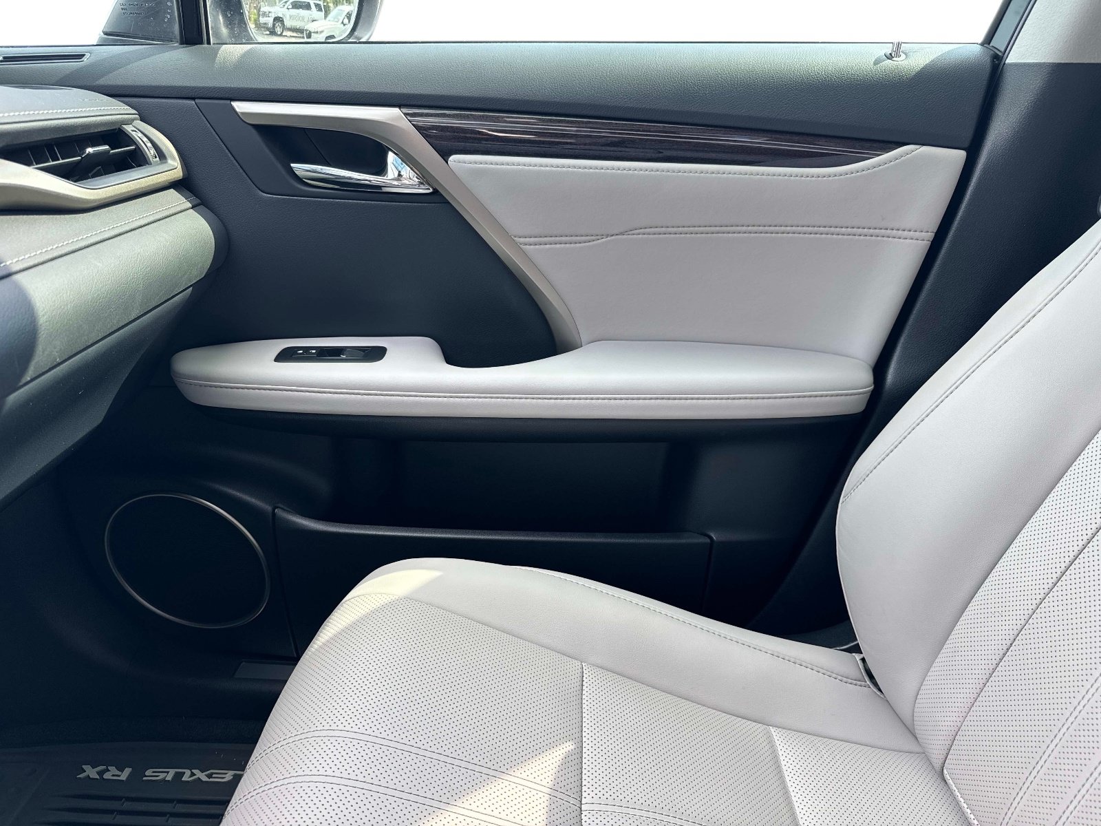 Certified 2021 Lexus RX 350 FWD w/ Luxury Package image 24