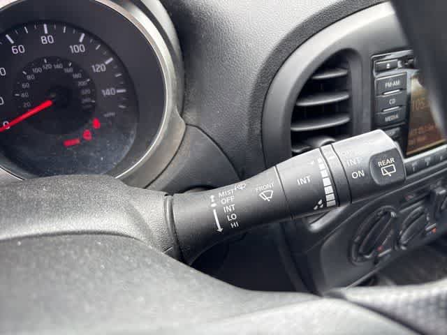 Used 2017 Nissan Juke S image 17