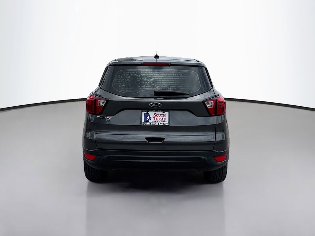 Used 2019 Ford Escape S image 6