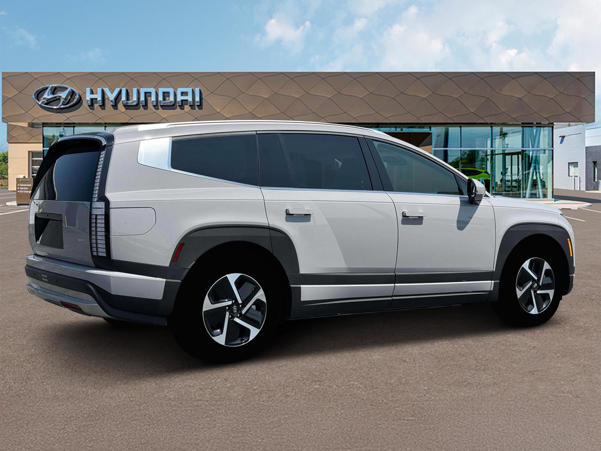 New 2026 Hyundai Ioniq 9 SE image 8