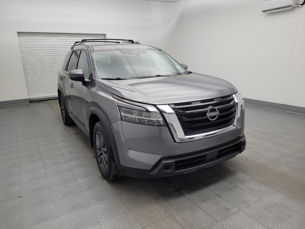 Used 2022 Nissan Pathfinder SV image 13