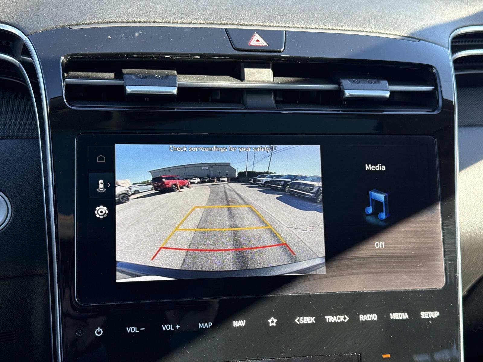 Certified 2023 Hyundai Tucson SEL AWD/4WD image 6