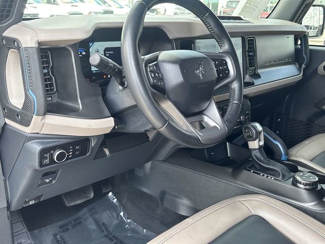 Used 2023 Ford Bronco Wildtrak image 17