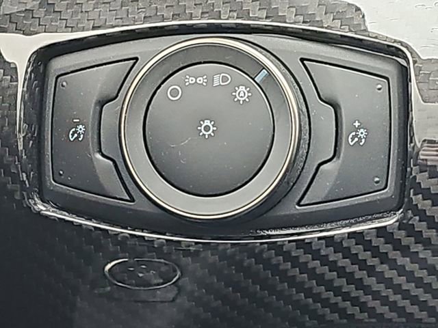 Used 2020 Ford Mustang Shelby GT500 w/ Technology Package RWD image 18