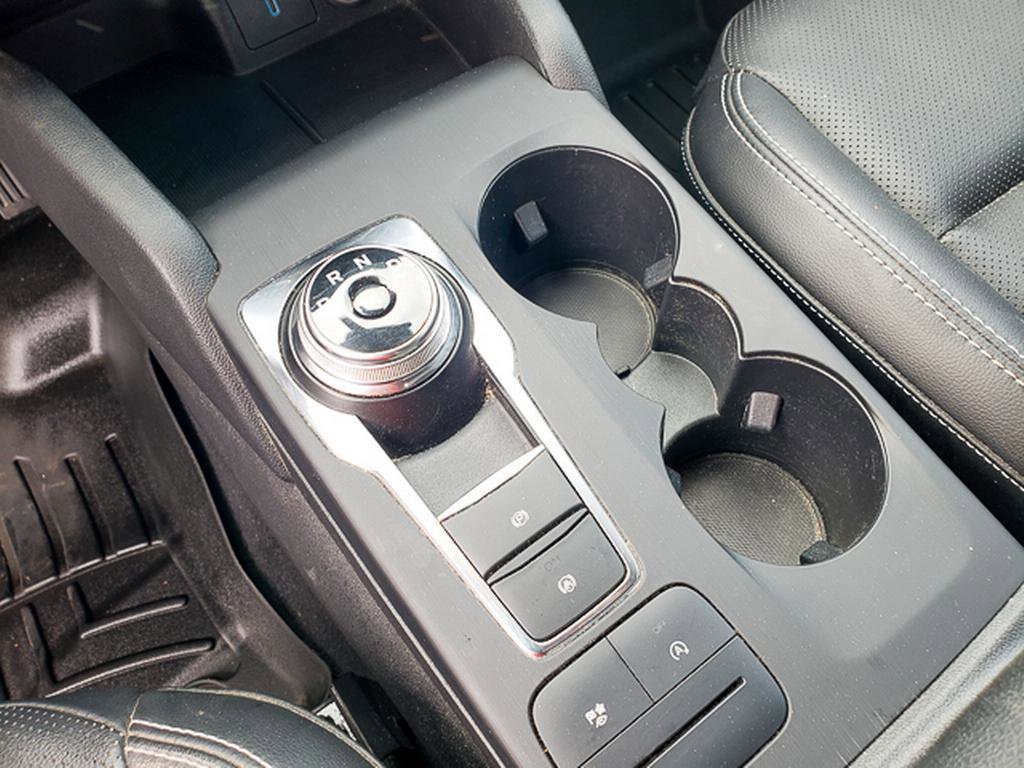 Used 2020 Ford Escape SEL image 13