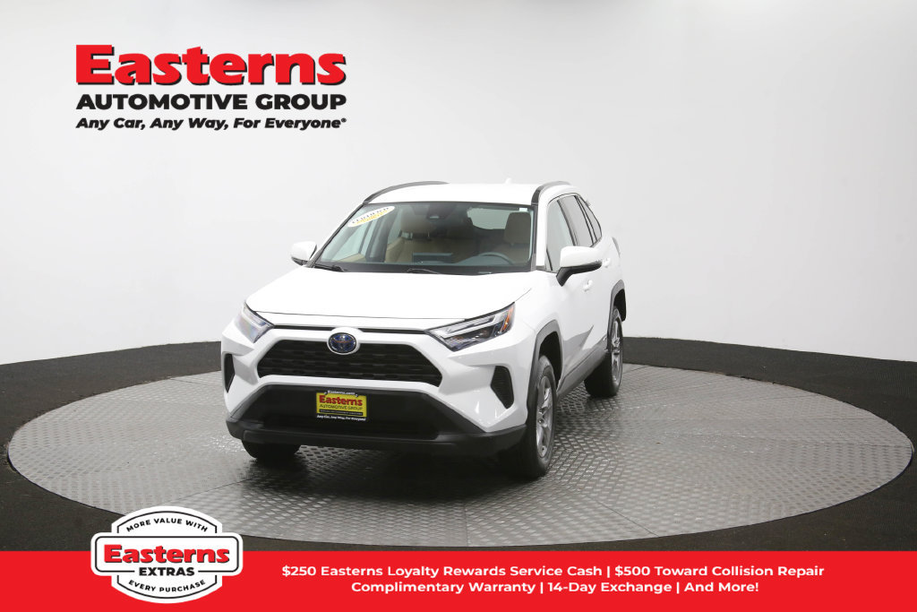 Used 2023 Toyota RAV4 LE AWD/4WD image 53