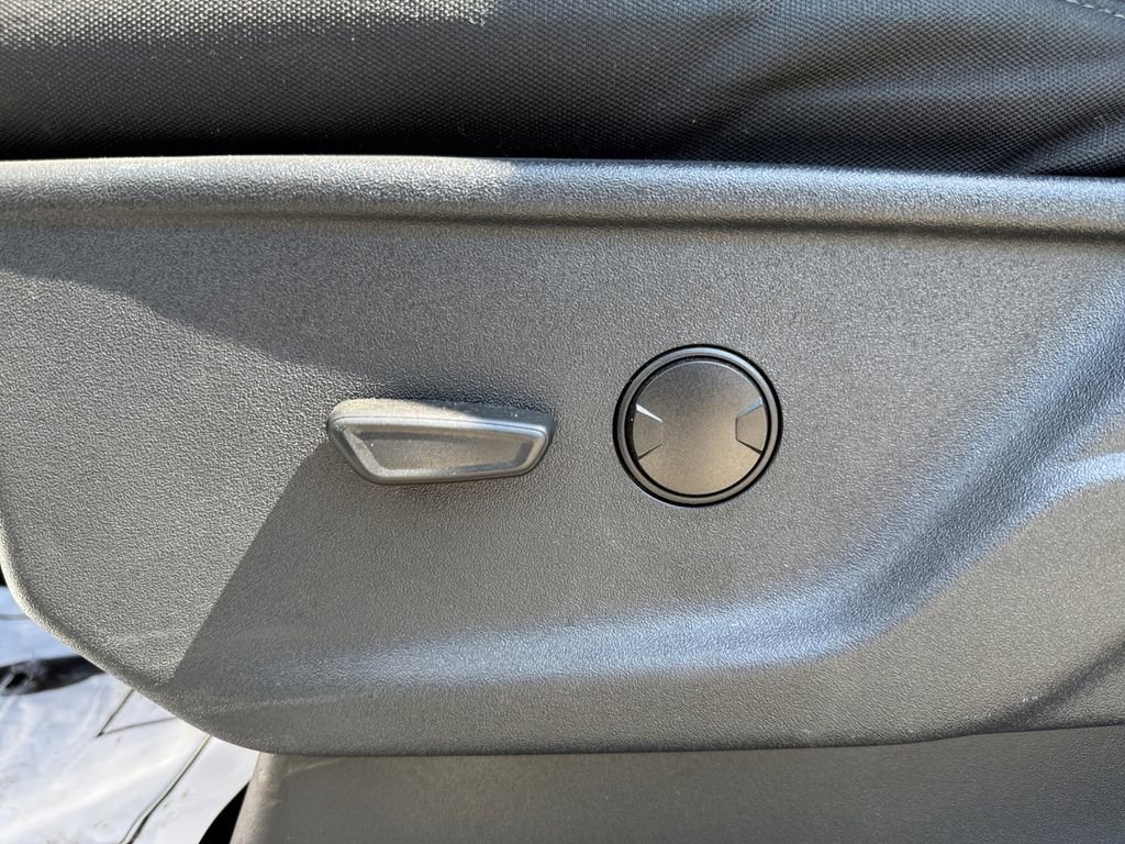 Used 2022 Ford F150 XLT w/ Equipment Group 301A Mid image 25