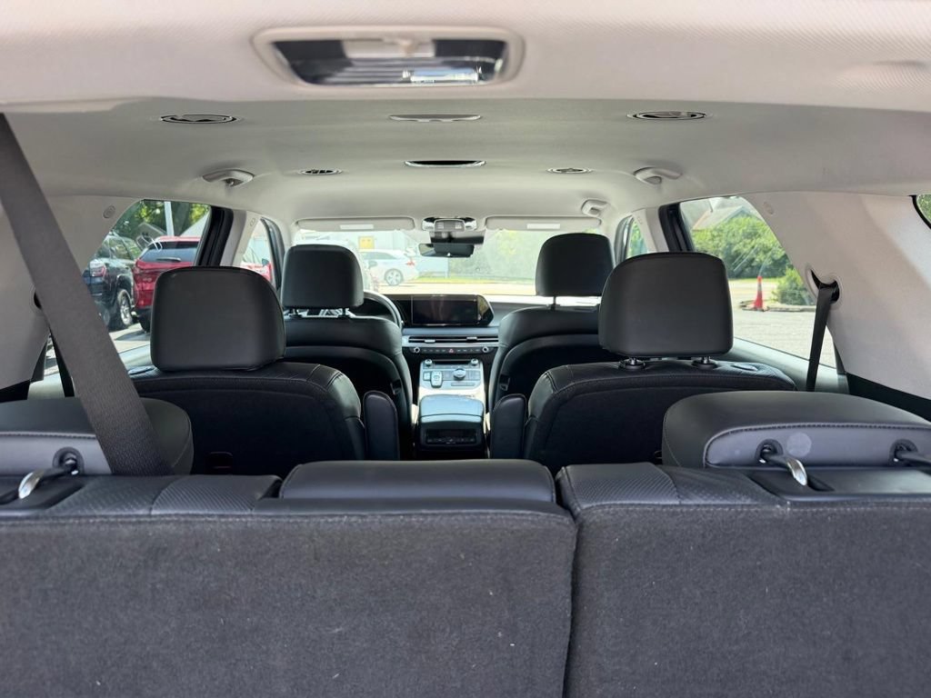 Used 2024 Hyundai Palisade SEL FWD image 23