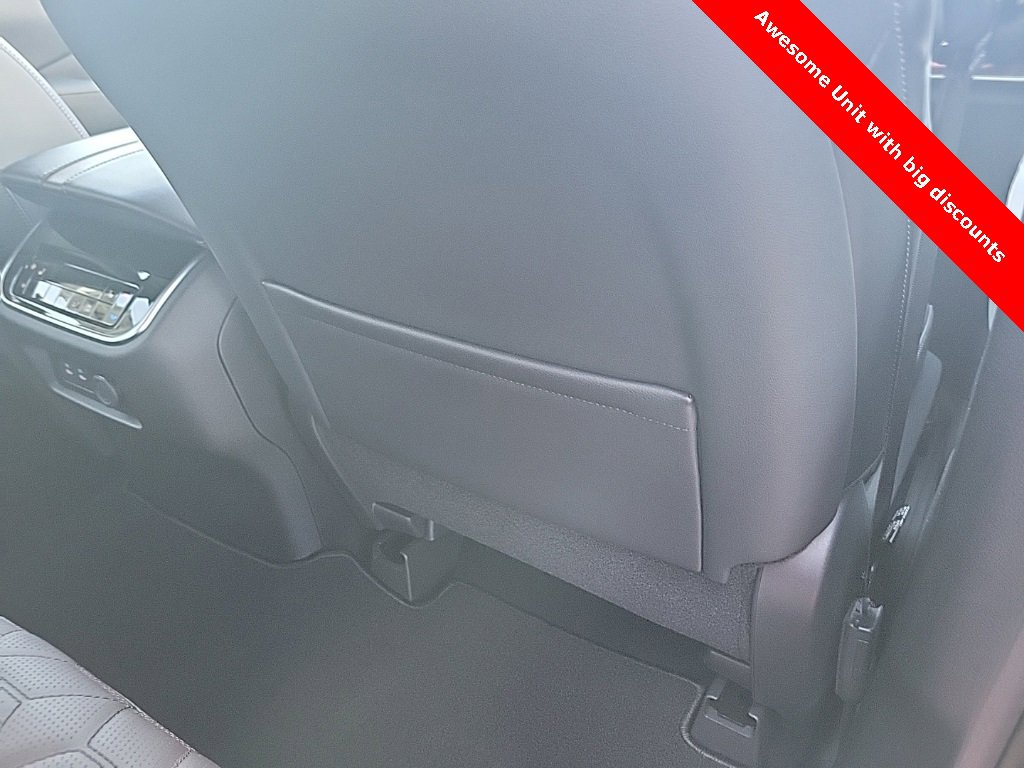 New 2025 Nissan Armada Platinum image 45