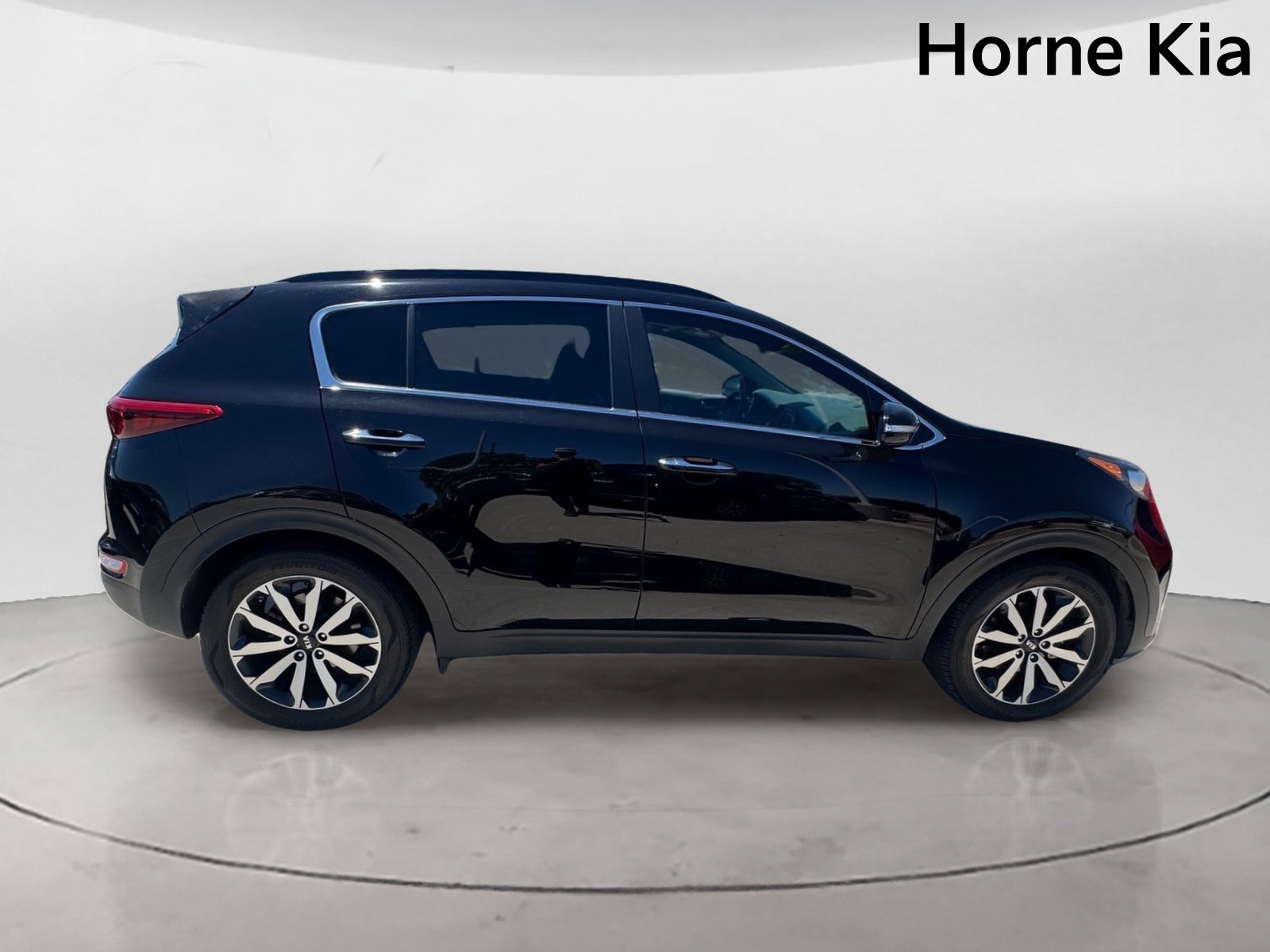 Used 2019 Kia Sportage EX w/ EX Premium Package FWD image 3