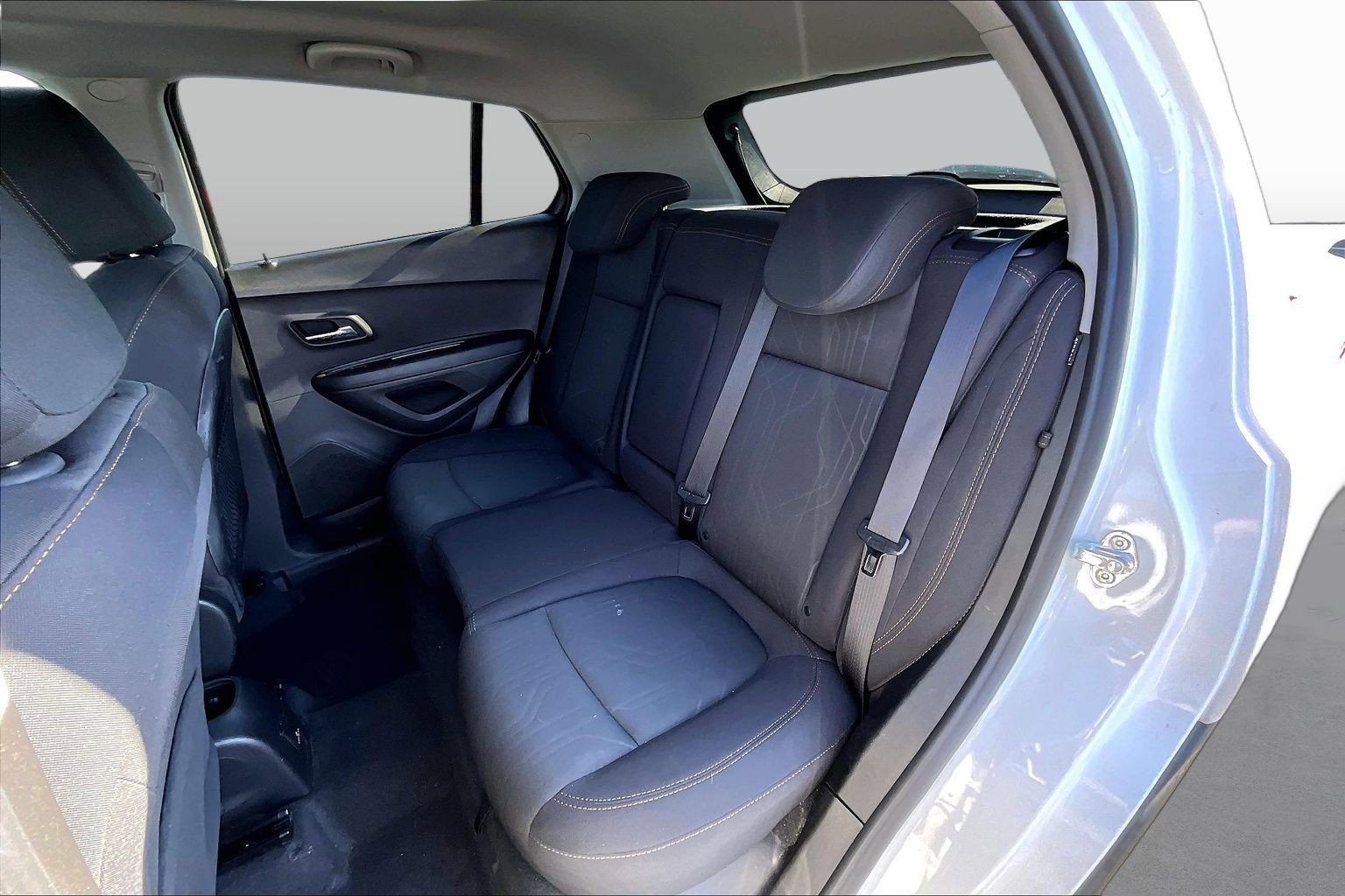 Used 2017 Chevrolet Trax LT AWD/4WD image 24