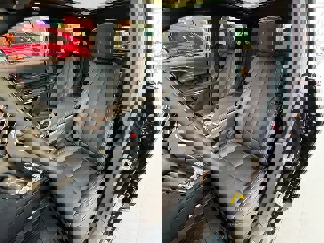 New 2026 Cadillac Lyriq V image 16