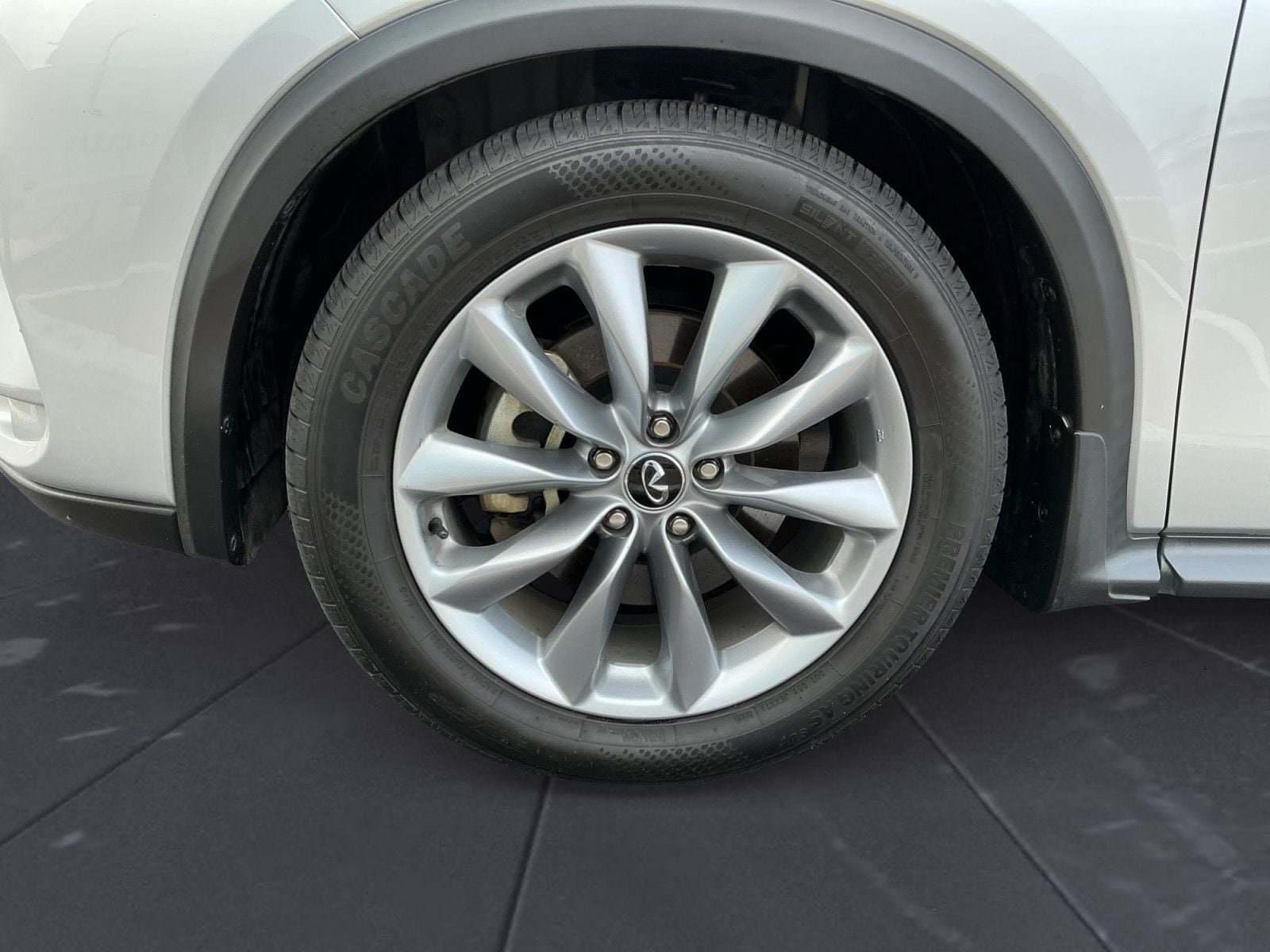 Used 2019 INFINITI QX50 Essential w/ Proactive Package AWD/4WD image 14