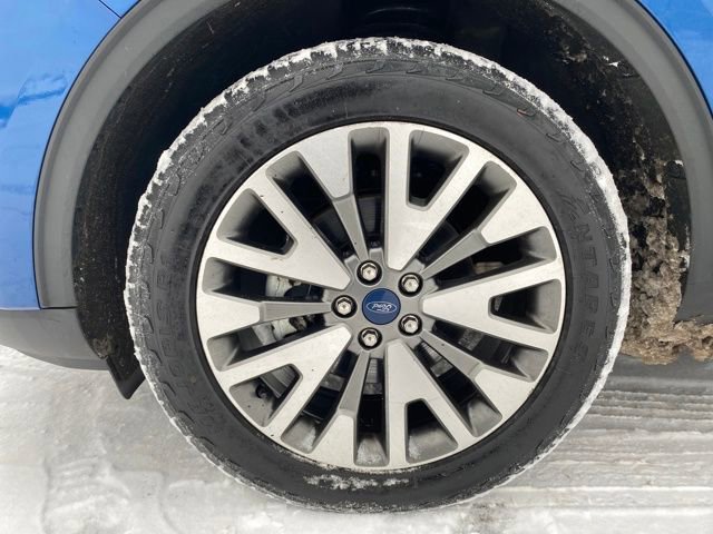 Used 2022 Ford Escape Titanium image 21