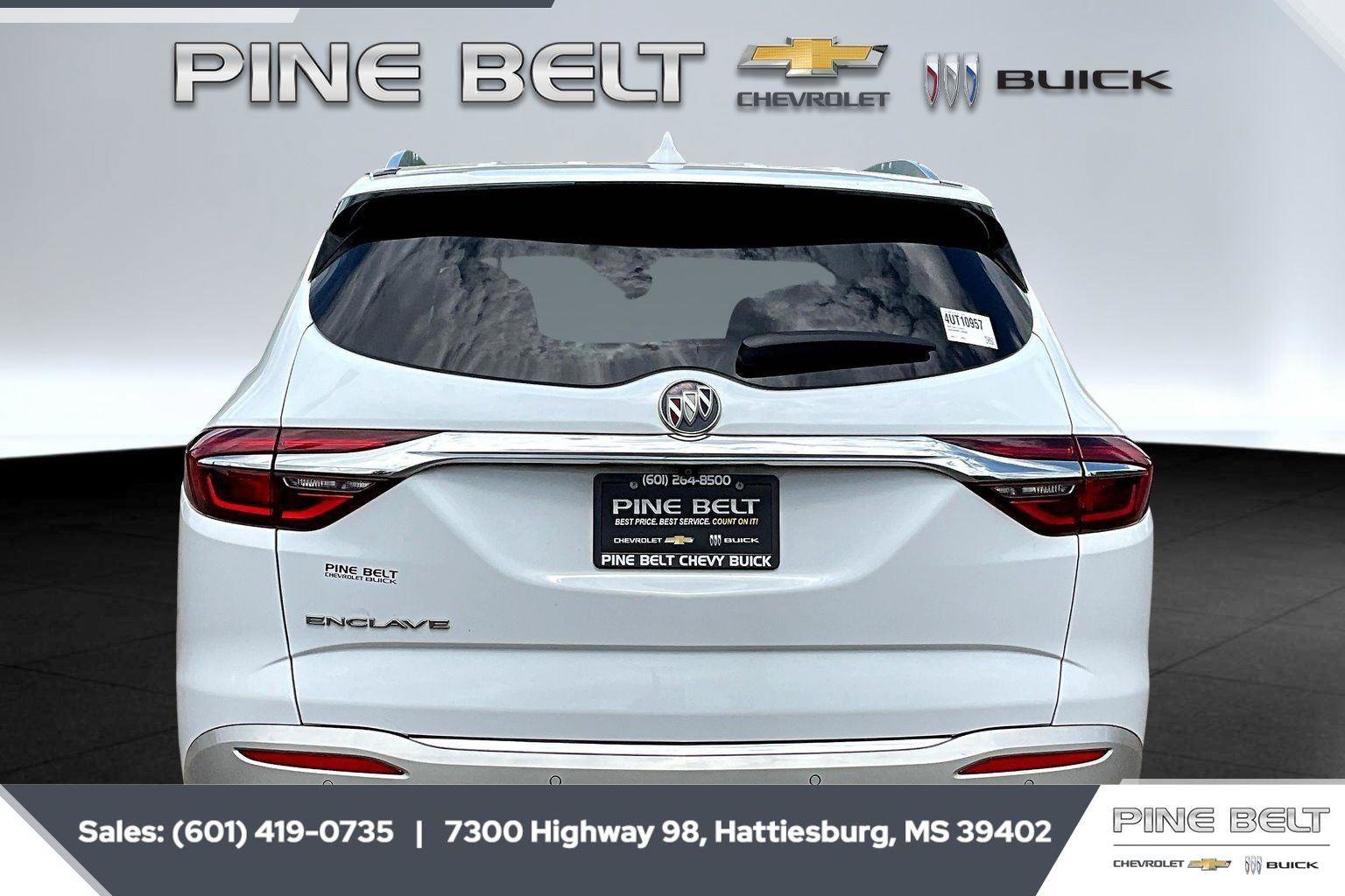 Used 2020 Buick Enclave Essence image 4