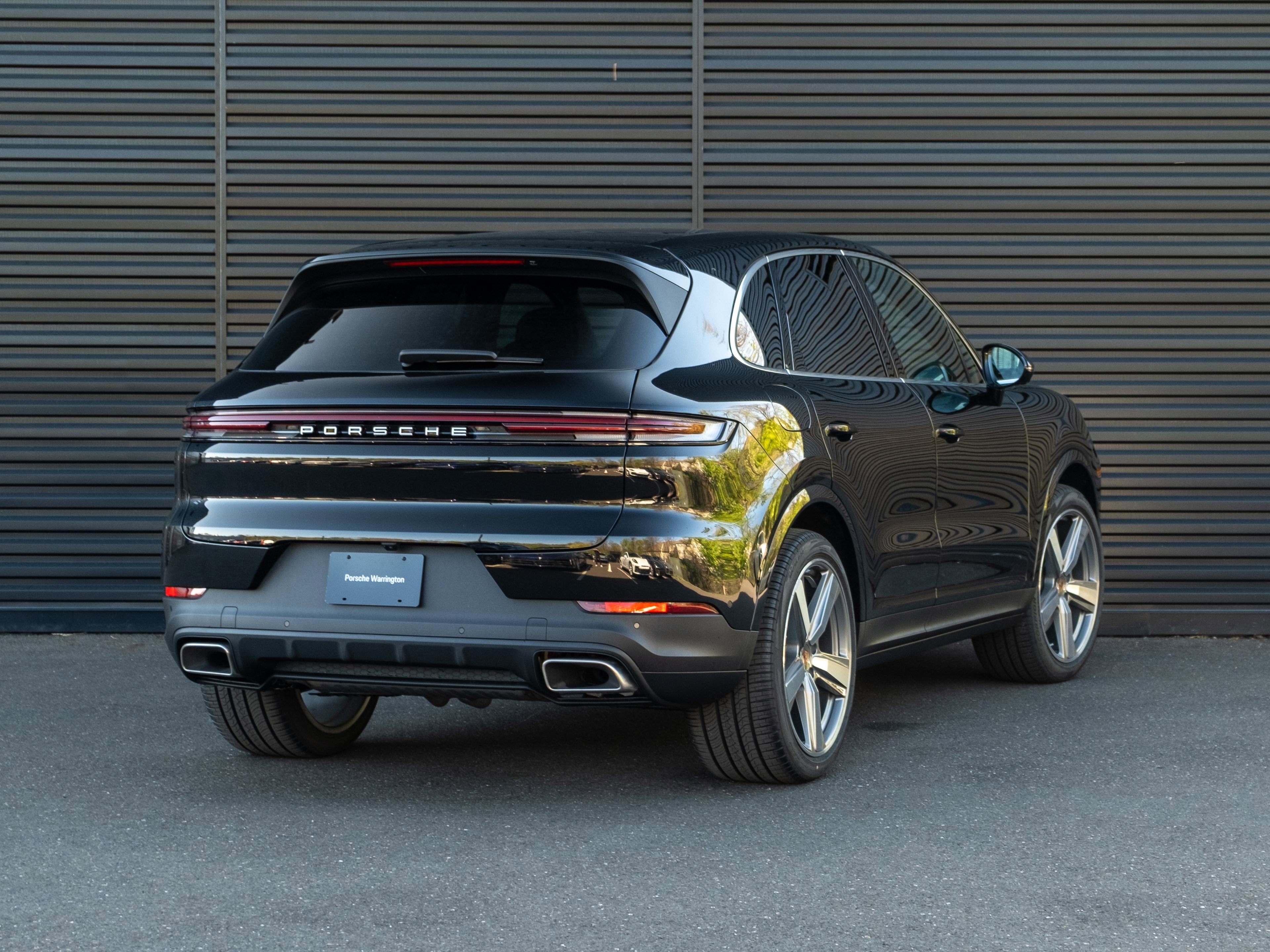 New 2026 Porsche Cayenne AWD/4WD image 8