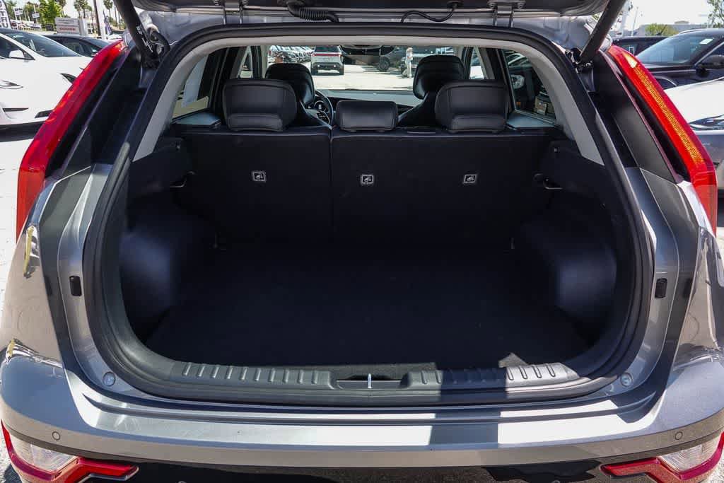 Certified 2024 Kia Niro Wind FWD image 25