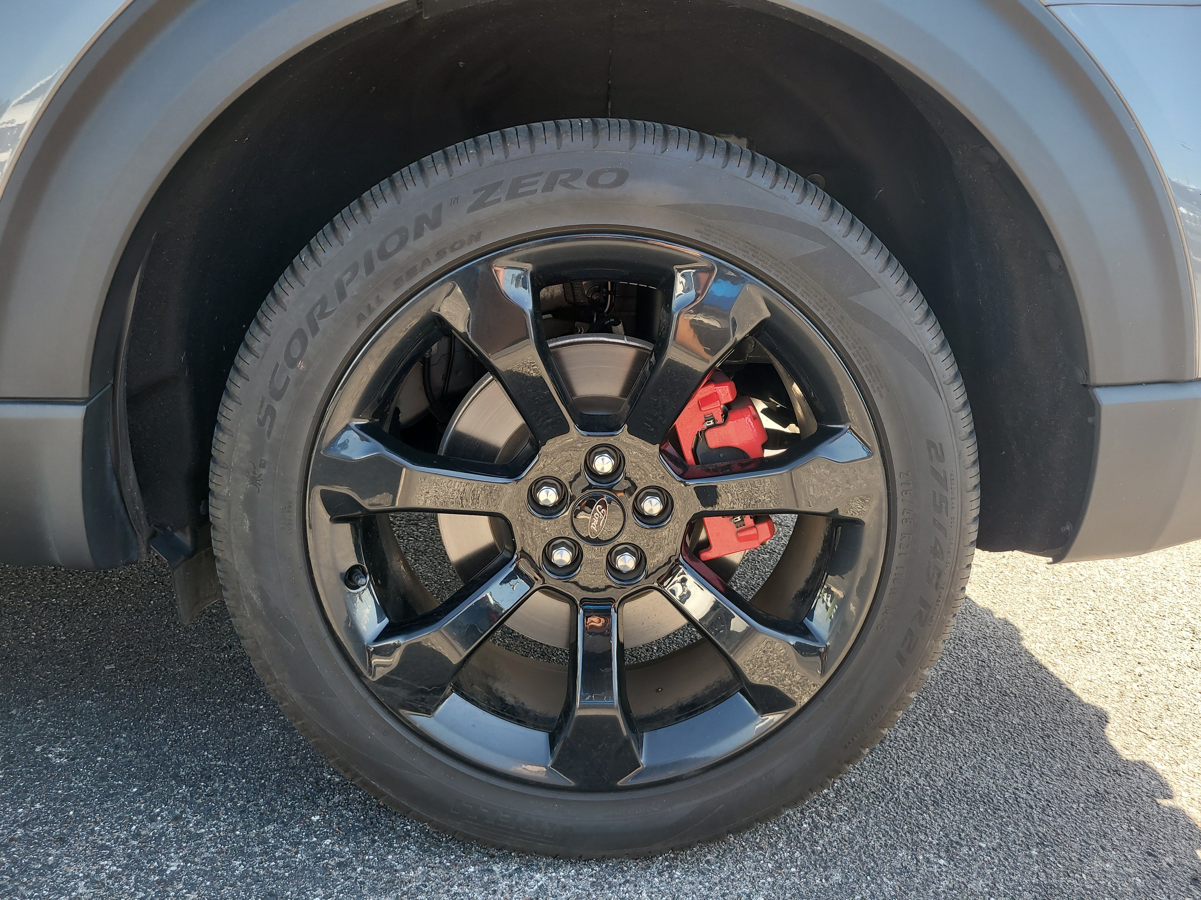 Used 2024 Ford Explorer ST w/ Equipment Group 401A AWD/4WD image 8