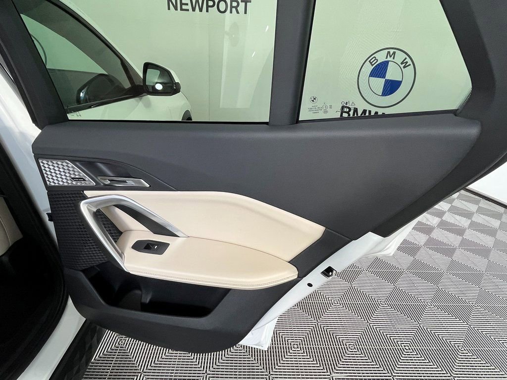 Used 2025 BMW X2 xDrive28i w/ Technology Package image 25