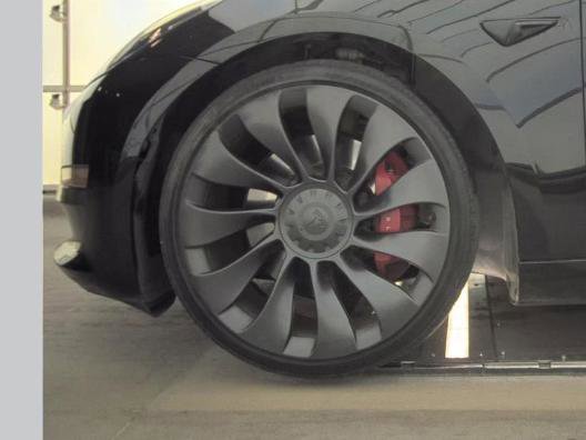Used 2021 Tesla Model 3 Performance image 7