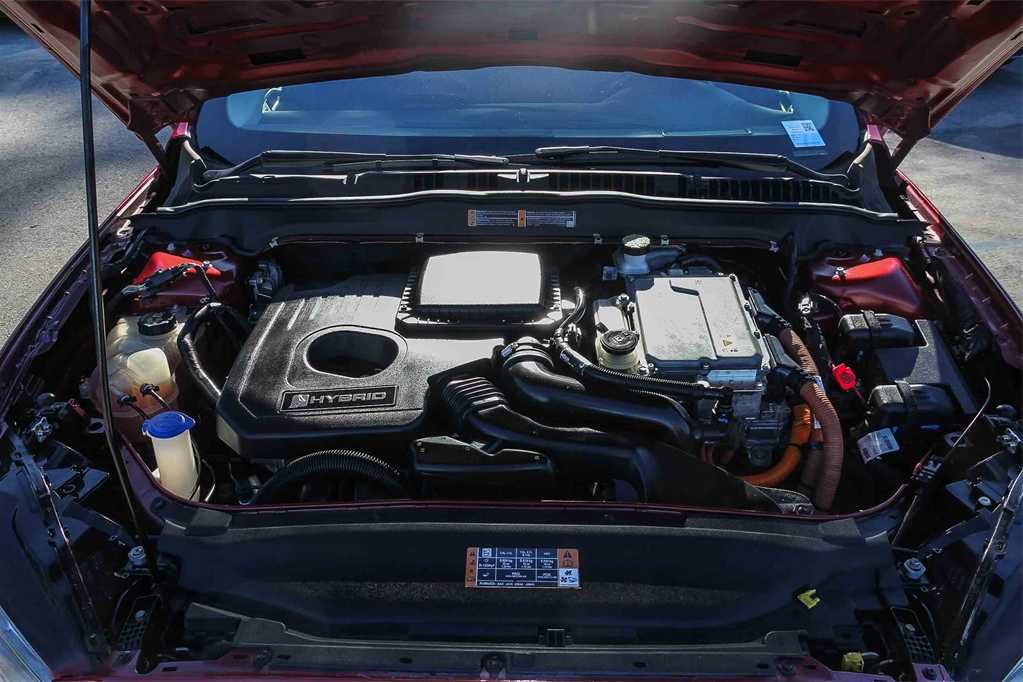 Used 2019 Ford Fusion SEL image 26