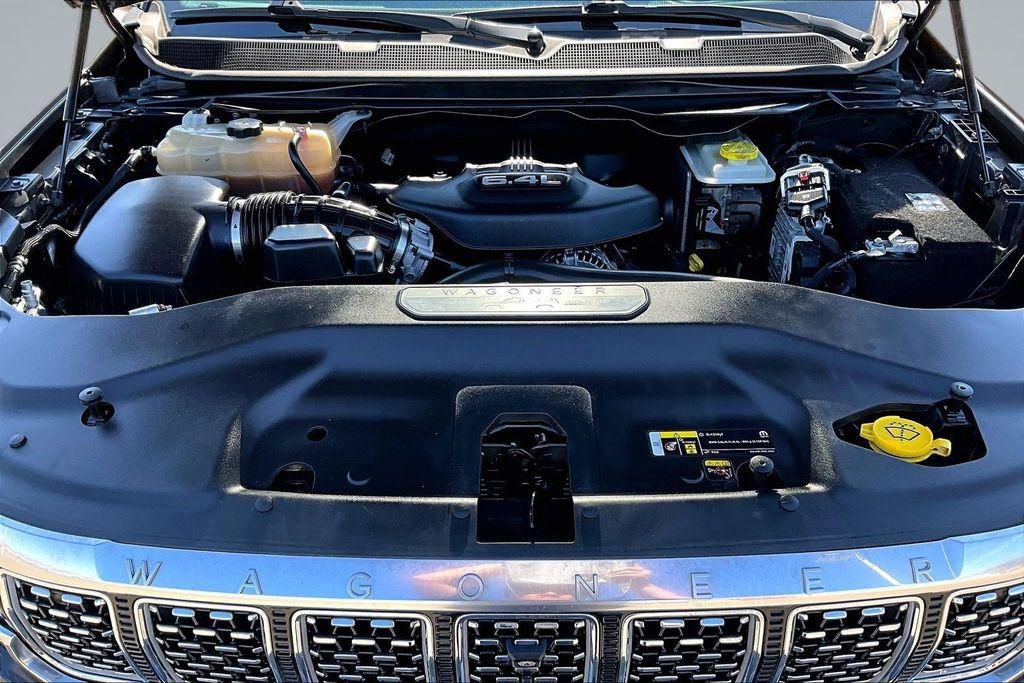 Used 2022 Jeep Grand Wagoneer Series II w/ Flexible Seating Group image 10