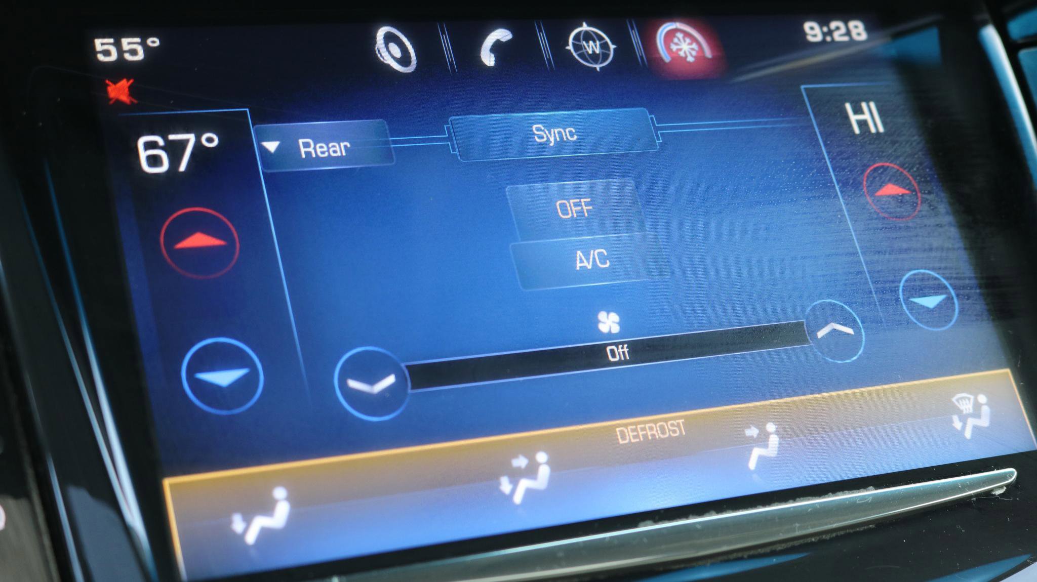 Used 2015 Cadillac Escalade Luxury AWD/4WD image 17