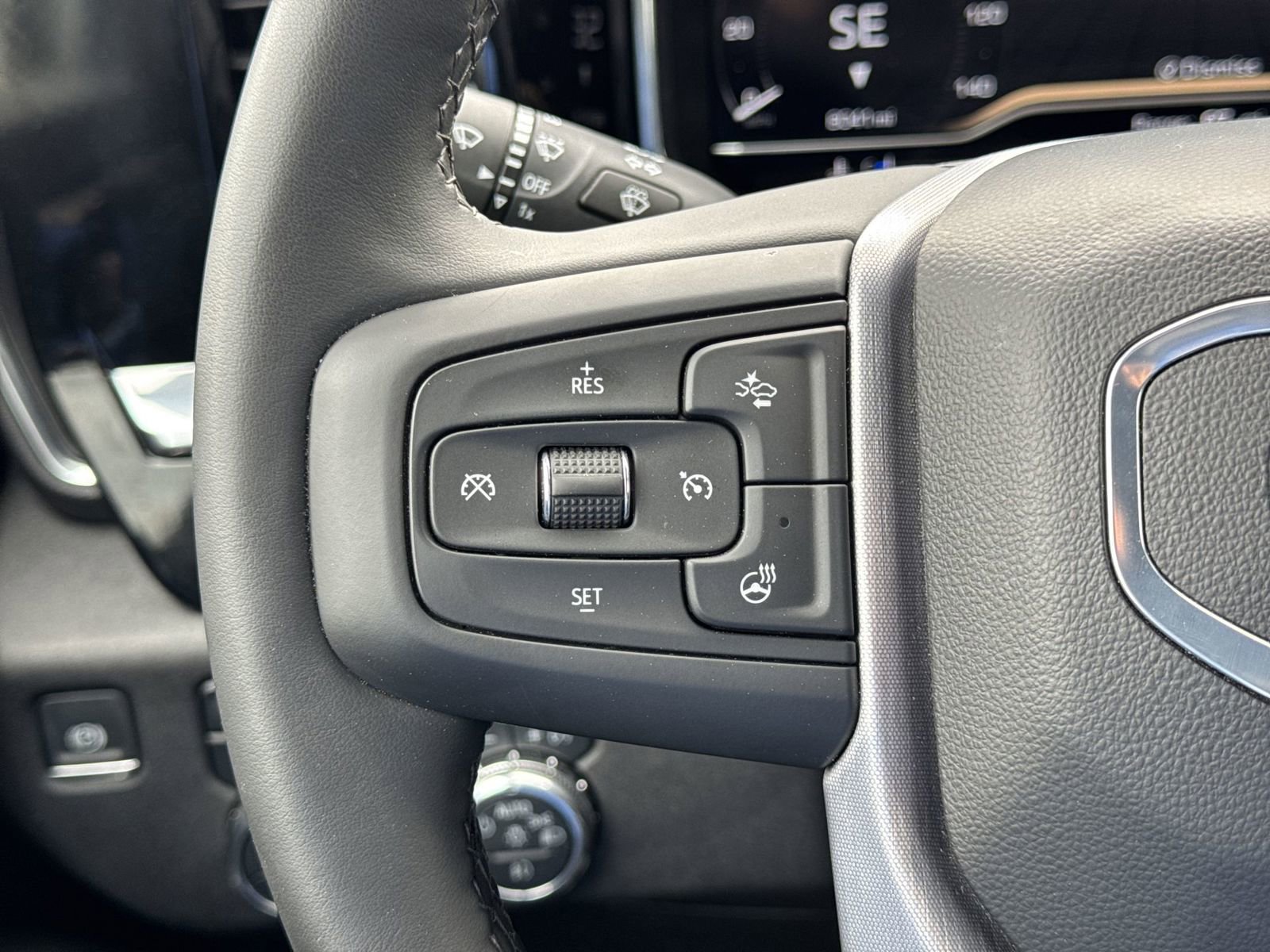 Certified 2024 GMC Sierra 1500 Elevation image 19