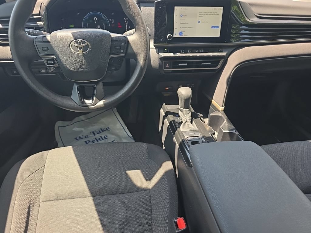 Used 2026 Toyota Camry LE FWD image 20