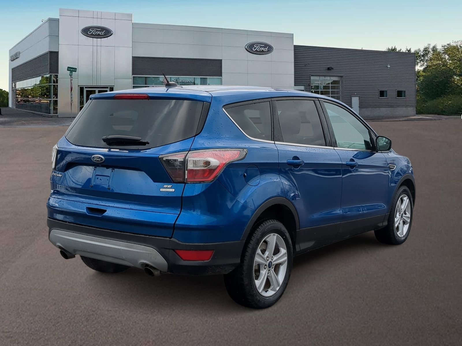 Used 2017 Ford Escape SE image 10